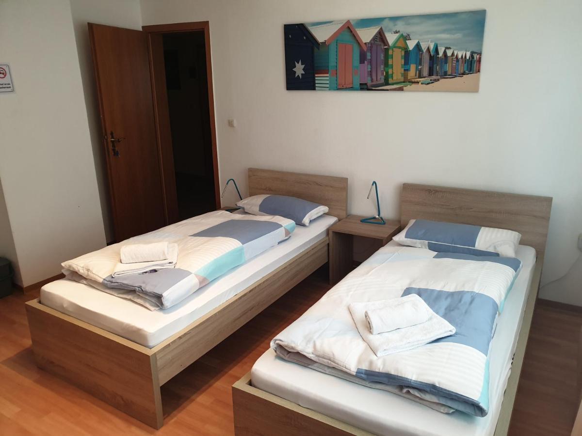 Pension Zum Adler Limbach  Zimmer foto