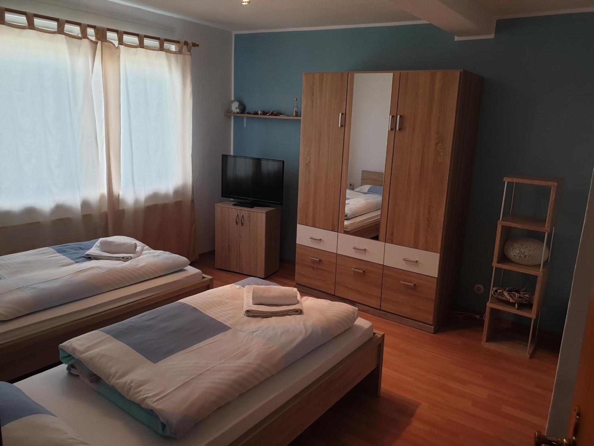 Pension Zum Adler Limbach  Zimmer foto